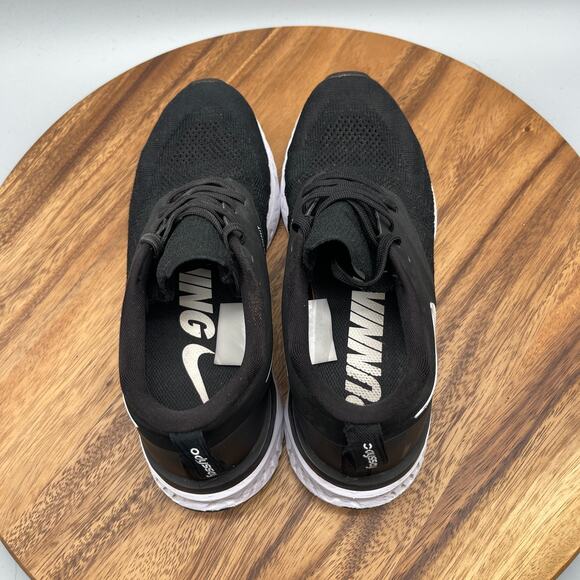 Nike Odyssey React Flyknit 2 Shoes Womens 9 Black White Running Comfort Walking - Picture 5 of 8